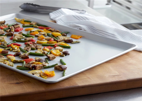 RK Bakeware China 16 Gauge Full Size Aluminium Baking Tray Wire w Rim Glazed 15 13/16 &quot;x 21 13/16&quot;