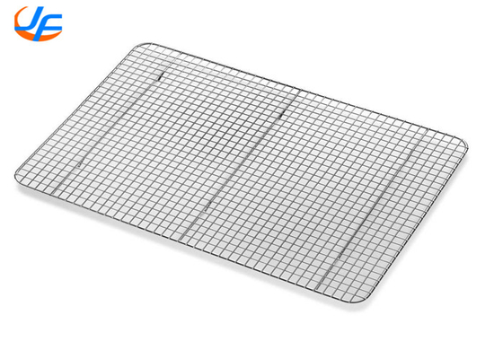 RK Bakeware China-Half Size 16 Gauge Wire in Rim Aluminium Baking Tray with Footed Cooling Rack