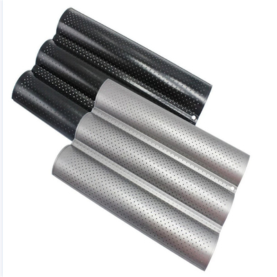 RK Bakeware China Foodservice NSF Perforowane formy z 3 szczelinami Blacha do pieczenia bagietek Forma na chleb francuski