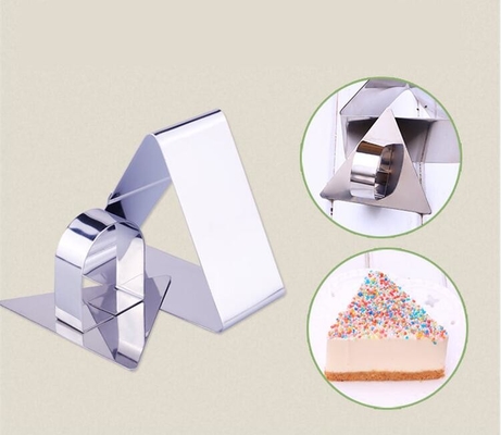 RK Bakeware China Foodservice NSF Trójkąt Mousse Cake Ring Nierdzewna Stal Ring Mold Cut Biscuits Cake Bakeware Mold